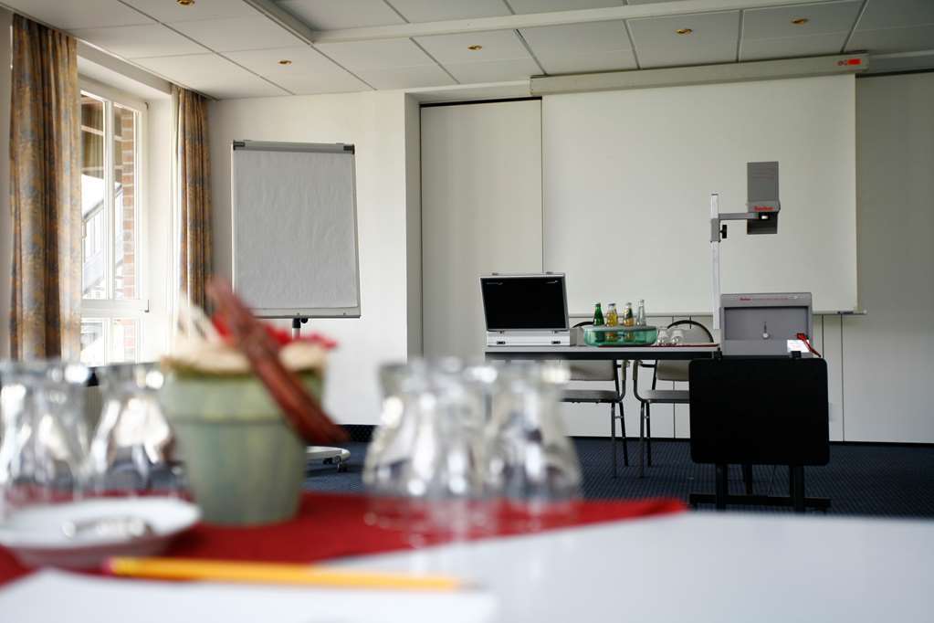 Park Hotel Fasanerie Neustrelitz Amenities photo