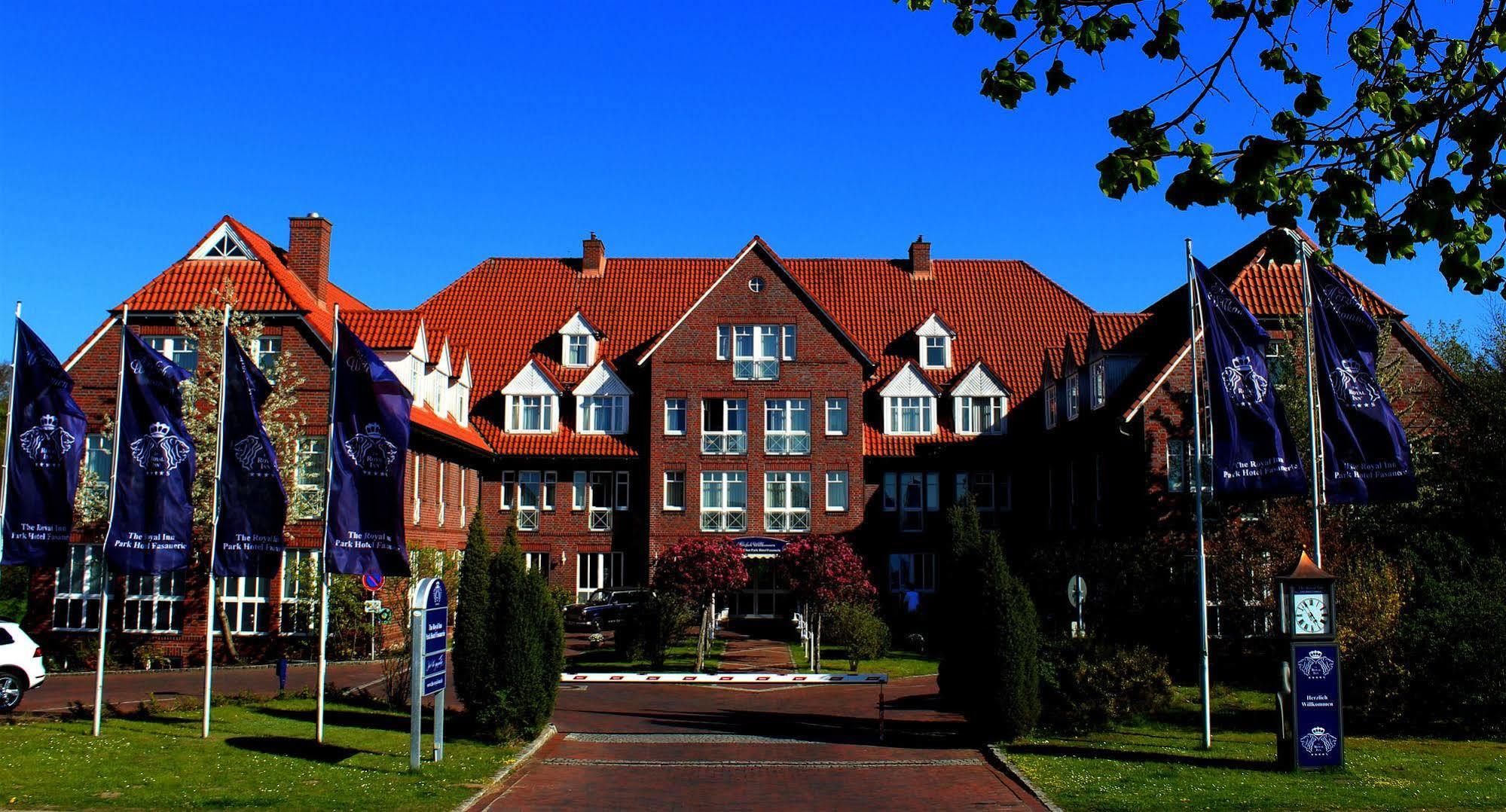 Park Hotel Fasanerie Neustrelitz Exterior photo